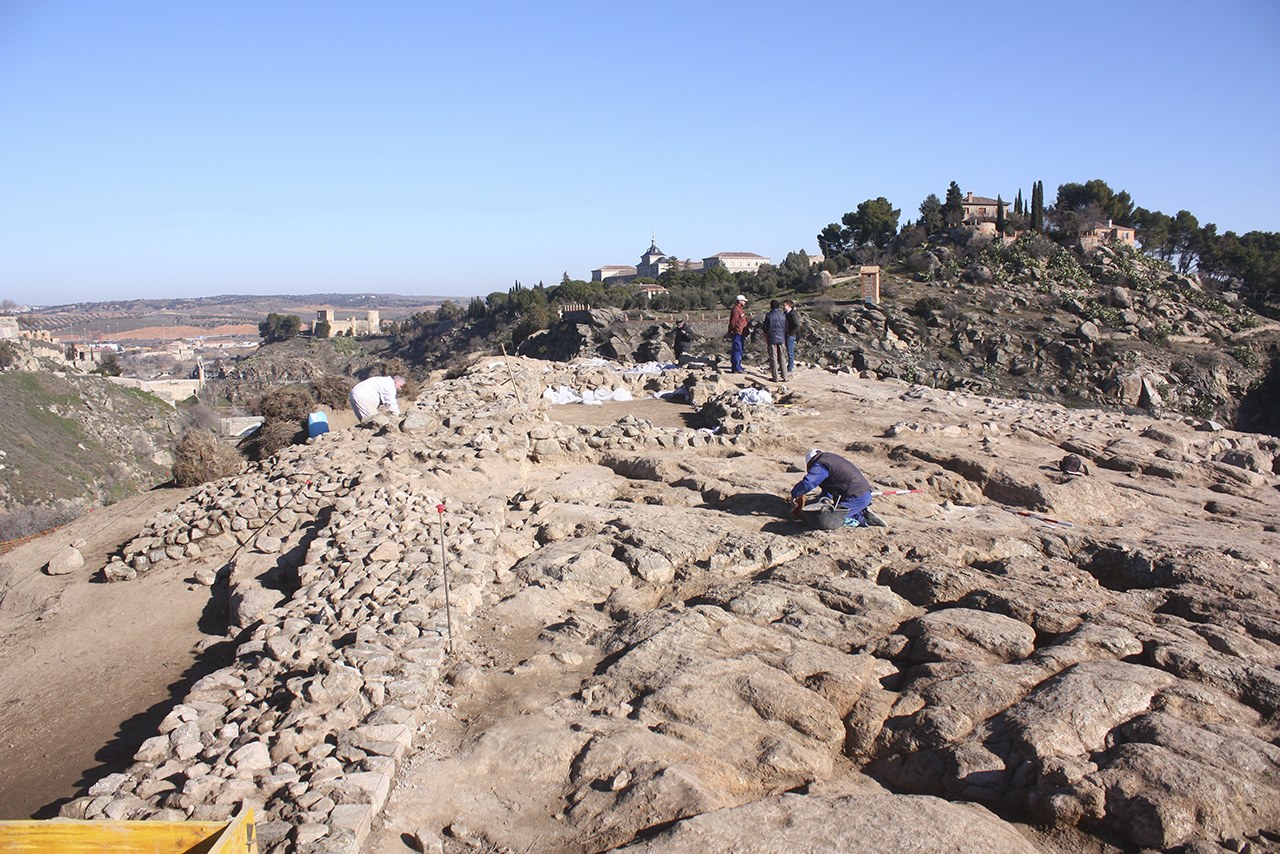 Excavaciones arqueológicas - Lure Arqueología